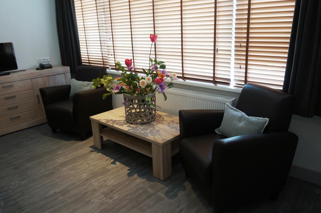 Hotel Het Spui Rhoon Extérieur photo