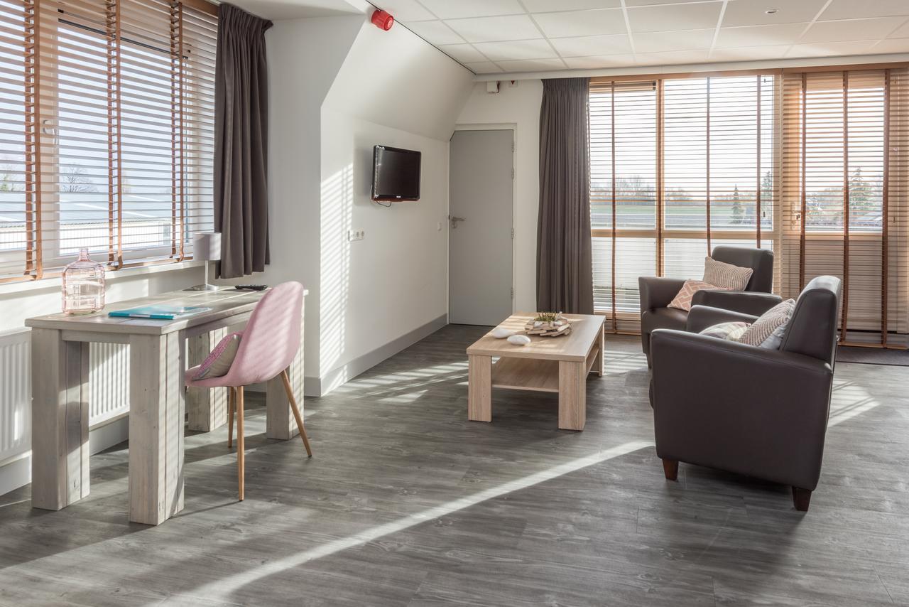 Hotel Het Spui Rhoon Extérieur photo