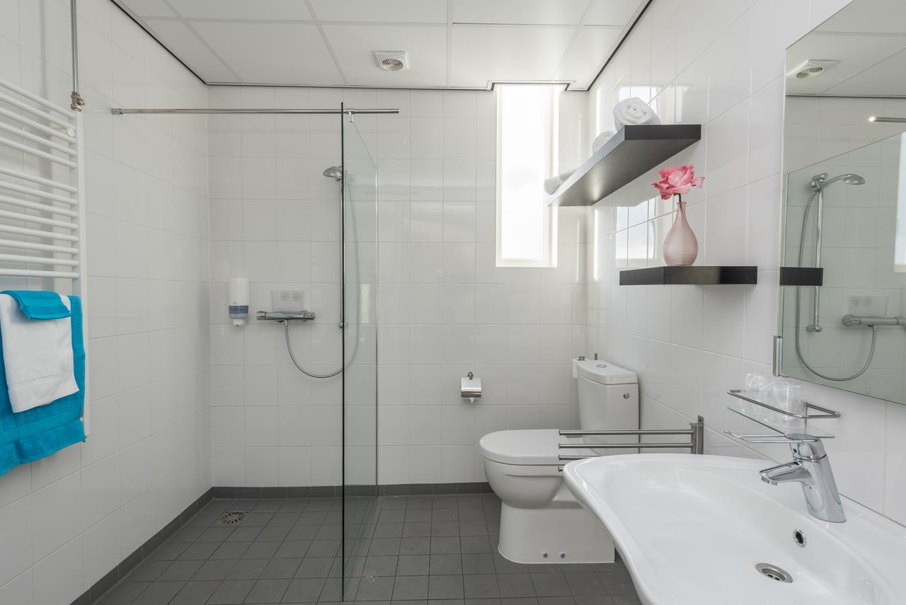 Hotel Het Spui Rhoon Extérieur photo